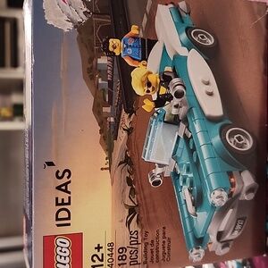 LEGO Ideas Vintage Convertible Set - Teal and White 40448 Preowned